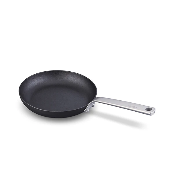 PoĂȘle Stark 24 cm Beka