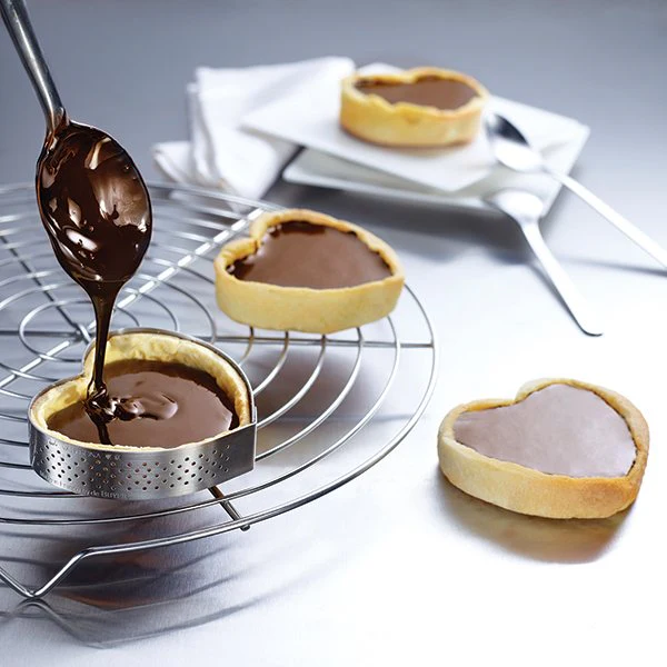 Cercle à tarte perforé Cœur individuel De Buyer - Image 3