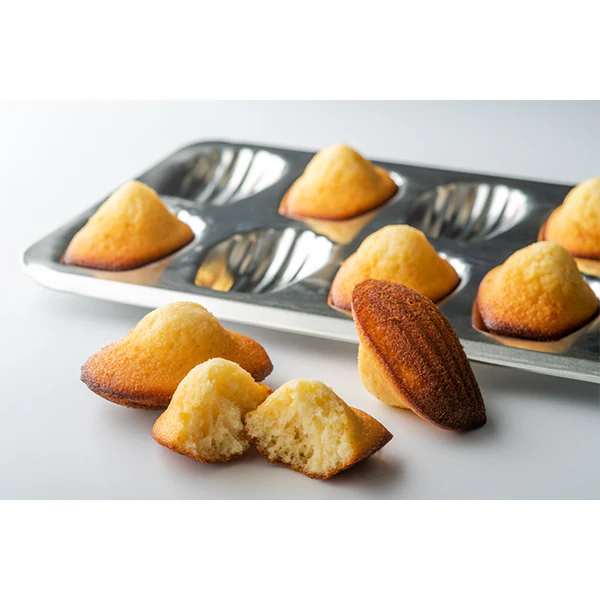 Plaque de 12 madeleines en fer blanc Gobel - Image 2