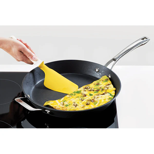 Spatule à œuf en silicone jaune Elevate Joseph Joseph - Image 2