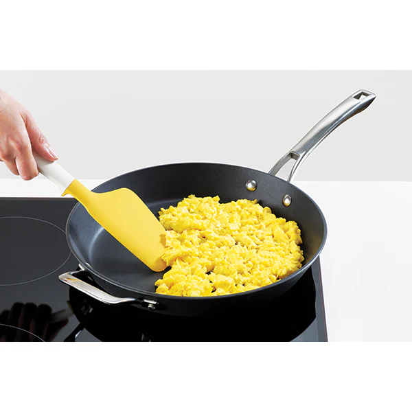 Spatule à œuf en silicone jaune Elevate Joseph Joseph - Image 5