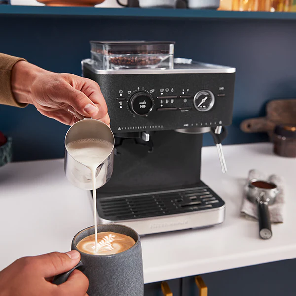 Machine à café semi-automatique avec broyeur 5KES6551BK Kitchenaid - Image 6