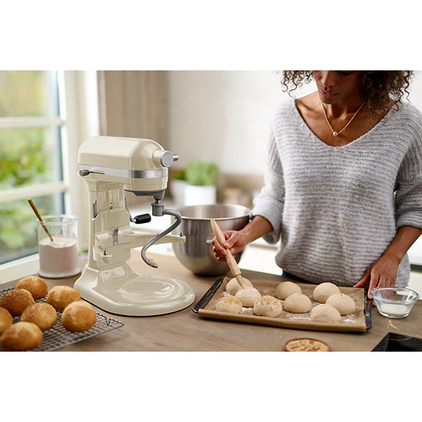 Robot pĂątissier multifonction Artisan Ă bol relevable 5,6 L crĂšme 5KSM60SPXEAC Kitchenaid - Image 4