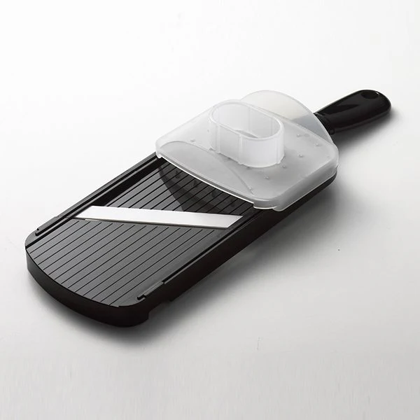 Mandoline réglable avec protège doigts noir Kyocera - Image 2