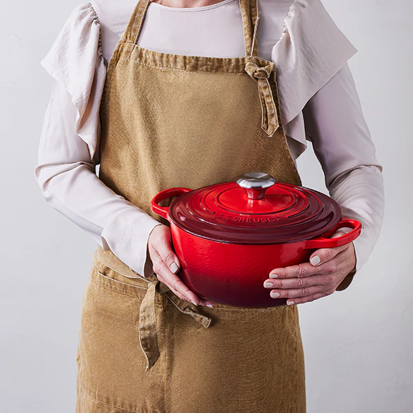 Cocotte fonte rond  20 cm cerise Le Creuset - Image 4