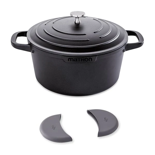 Lot cocotte légère ronde en fonte d'aluminium 20 cm coloris noir et deux maniques silicone
