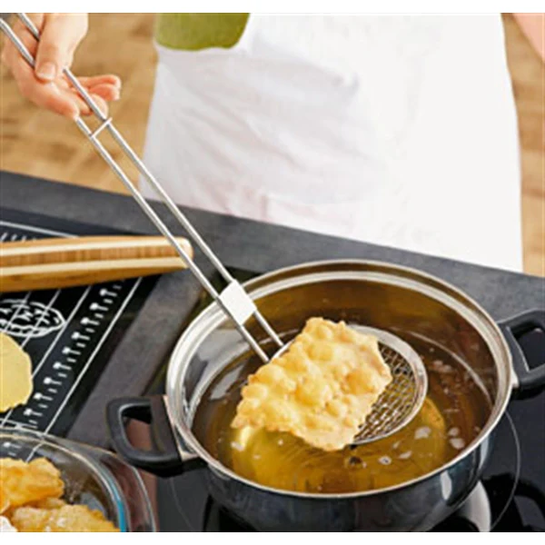 Lot friteuse traditionnelle, coupe-frites et araignée à friture - Image 4