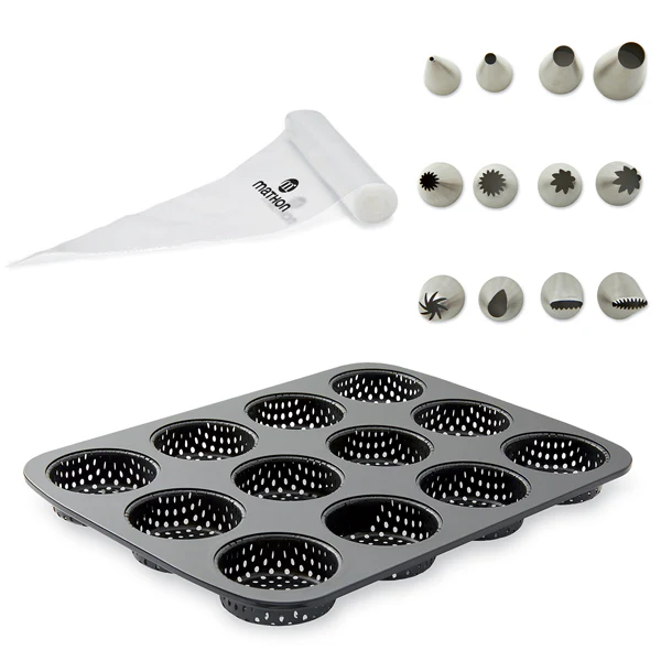 Lot plaque 12 mignardises micro-perforée en acier antiadhérent 29 x 22 cm avec rouleau de 24 poches pùtissiÚres jetables et coffret de 12 douilles inox Mathon