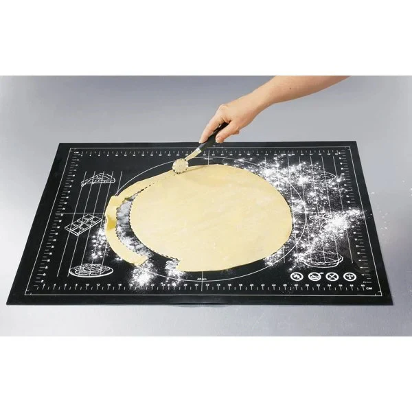 Lot tapis de pùtisserie multi-diamÚtres et rouleau anti-adhérent 45 cm Mathon - Image 2