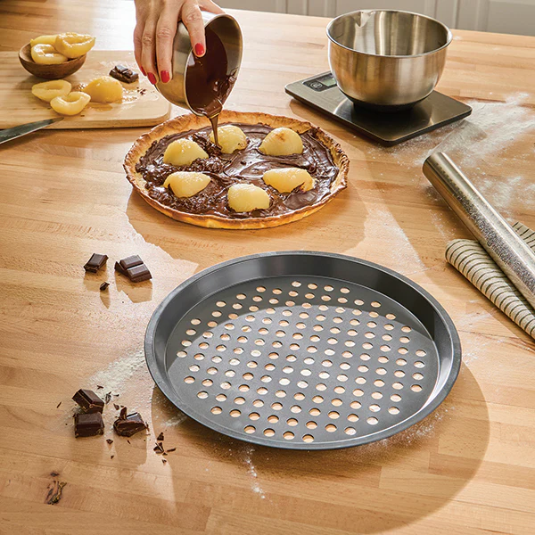 Moule à pizza perforé en acier antiadhérent 29,5 cm Mathon - Image 4