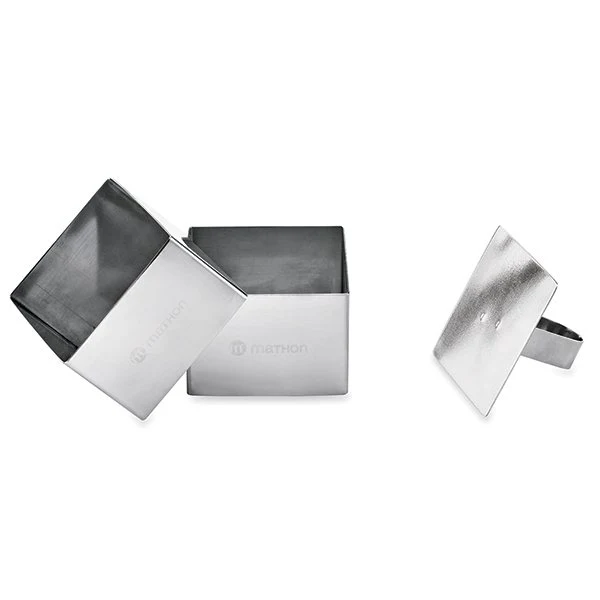 Set de 2 emporte pièces carrés en inox avec poussoir Mathon - Image 6