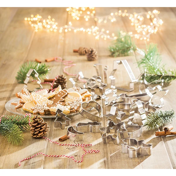 Set de 20 emporte-pièces de noël en inox Mathon - Image 2