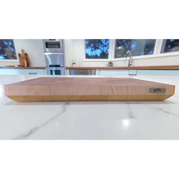 Planche Ă dĂ©couper en bois debout hĂȘtre avec chanfrein 39,3 x 28,9 cm Roger OrfĂšvre - Image 3