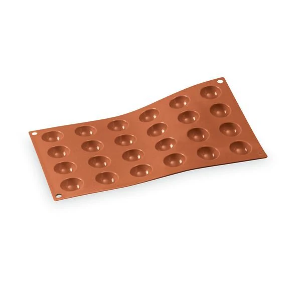 Plaque de 24 mini demi-sphĂšres en silicone Silikomart - Image 5