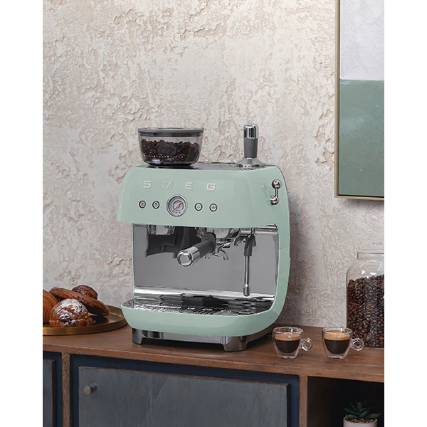Machine à café expresso 2,4 L 1650W EGF03PGEU Smeg - Image 5